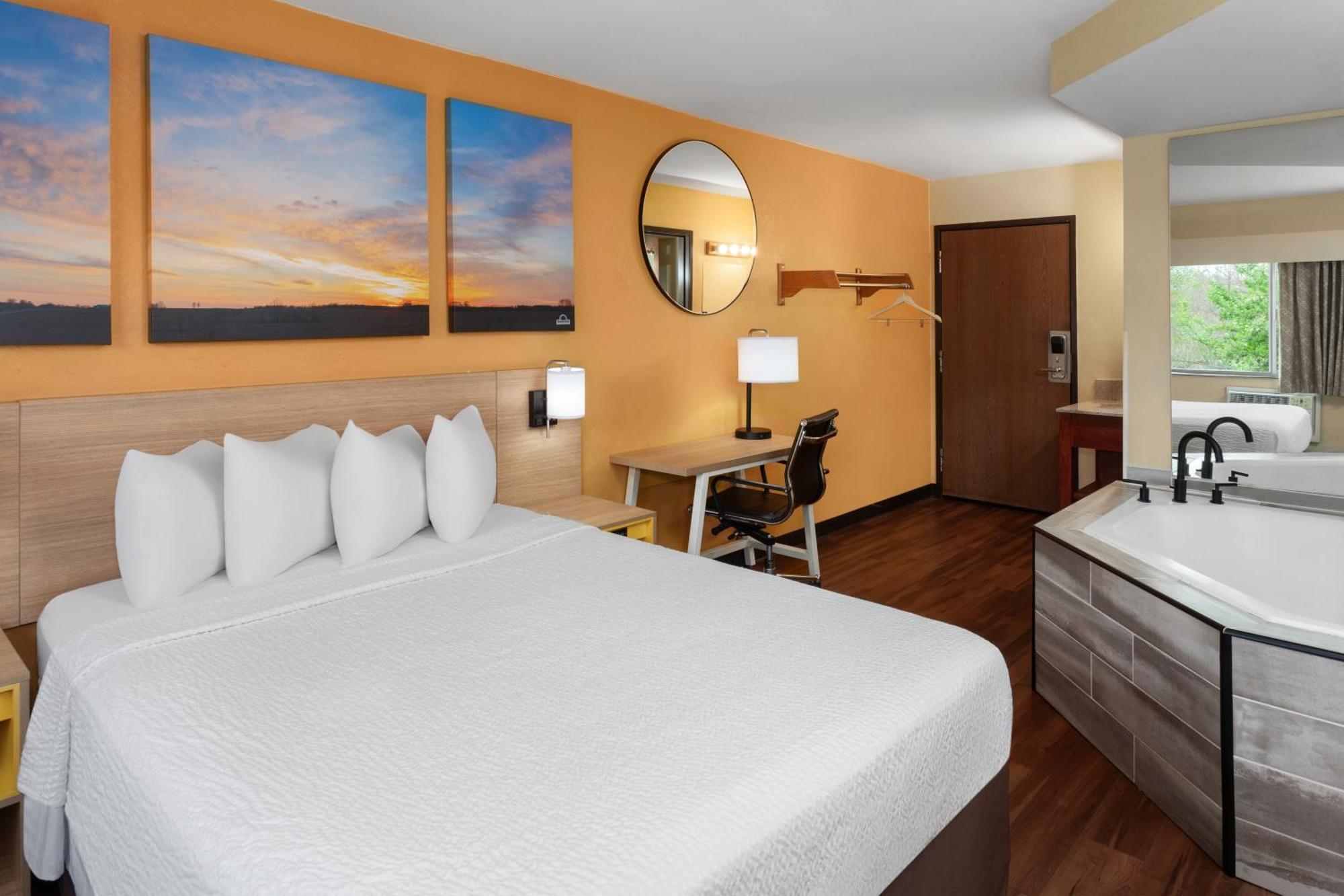 Days Inn By Wyndham Rockford I-90 Casino District Экстерьер фото
